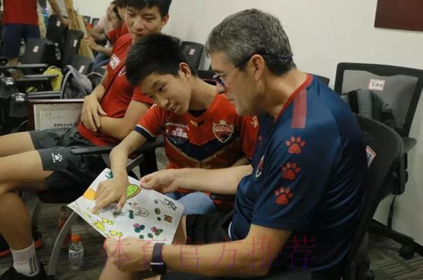 2018中甲故事 | 中甲不止座次,还有爱和分享 2018中甲故事 | 中甲不止座次,还有爱和分享